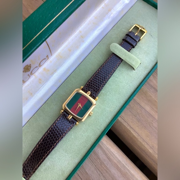 Ladies Gucci watch 💛💚❤️ - Picture 5 of 13